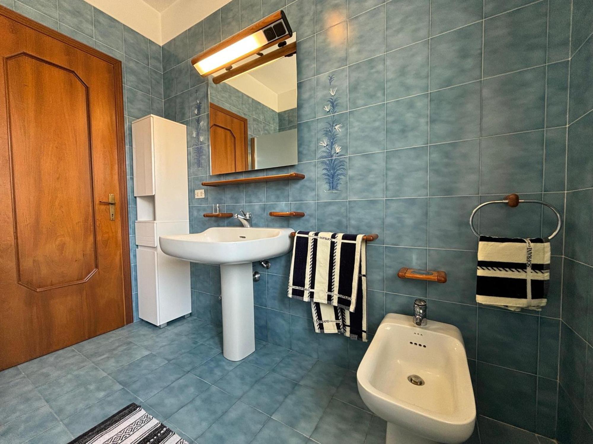Casa Aurelio 2 Min Dall'Ospedale Negrar Ngoại thất bức ảnh